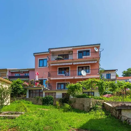 In 14098 크리크베니카